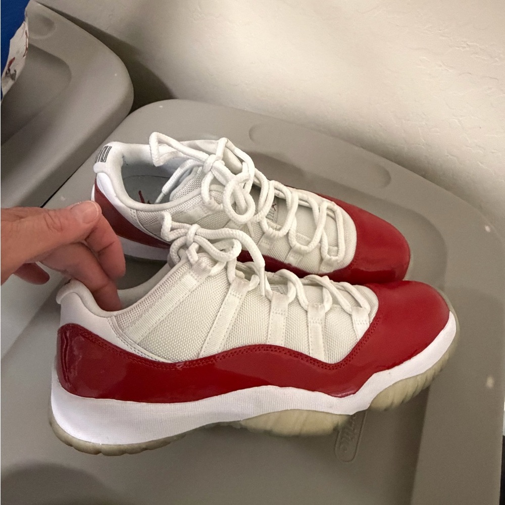 Nike Air Jordan 11 Retro Low Cherry sneakers mens size 10.5